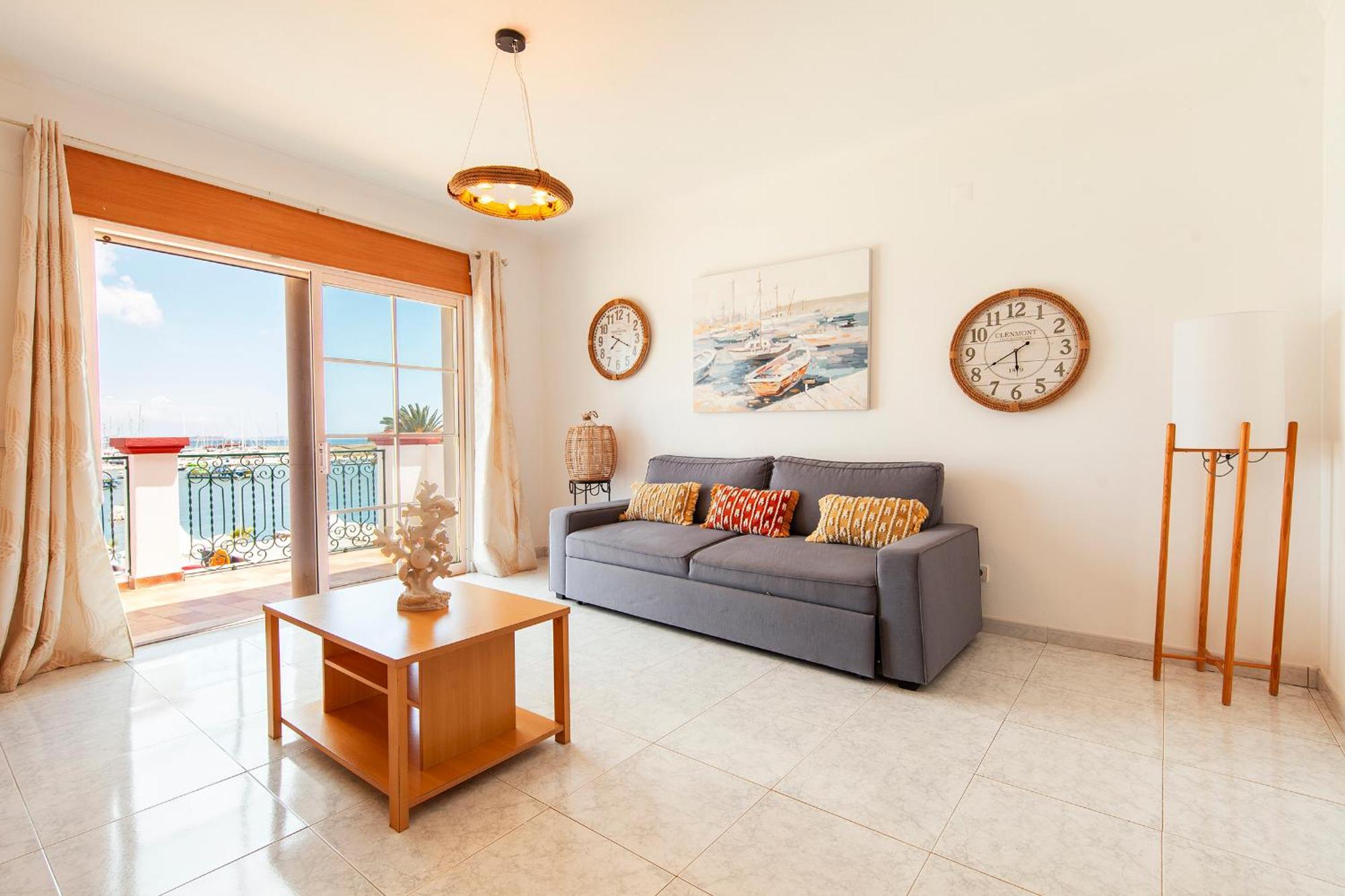 Appartement B37 - Door Lagos